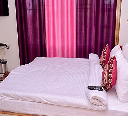 Ellays Dream Resort Kasauli Luaran gambar